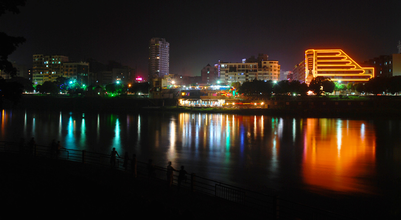 燕城之夜 摄影 霞湖客