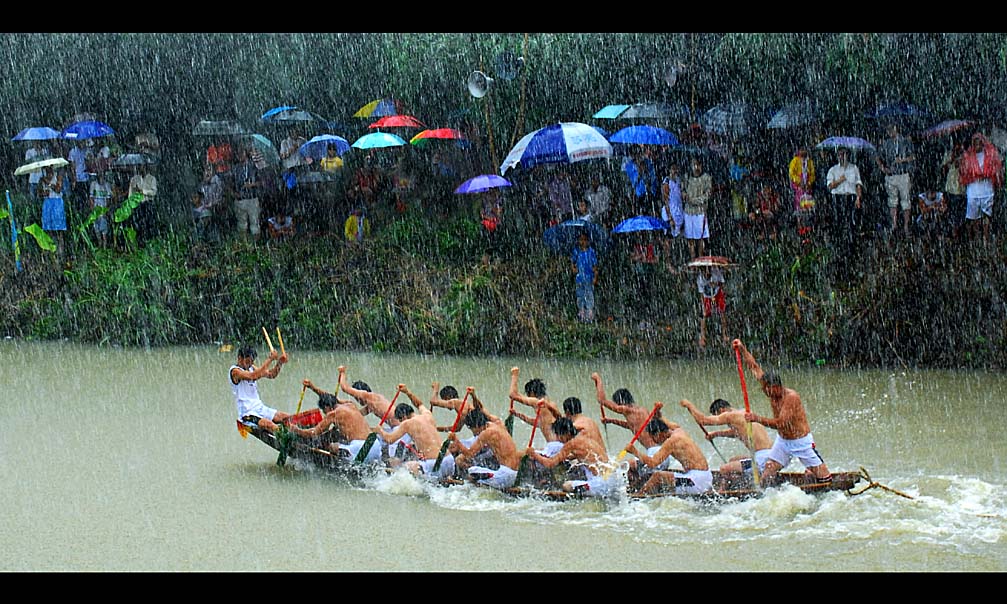 风雨竞飞舟 摄影 我是小于