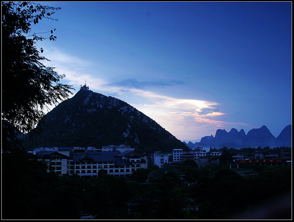 山衔落日(8) 摄影 haihang