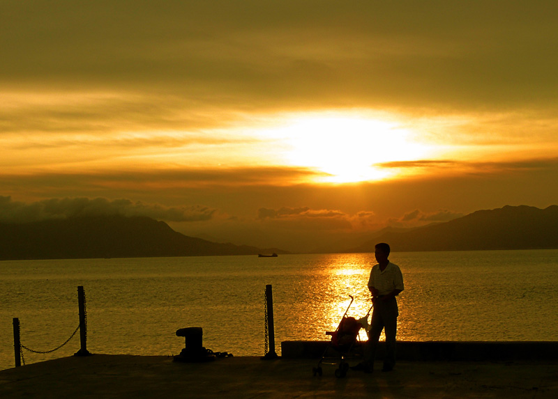 夕阳下 摄影 海之鸥