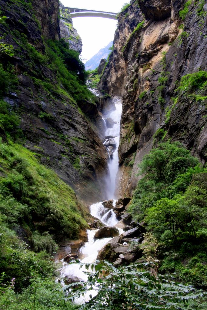 高山流水 摄影 巴特