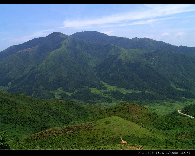 峰峦大地 摄影 sunrise2006