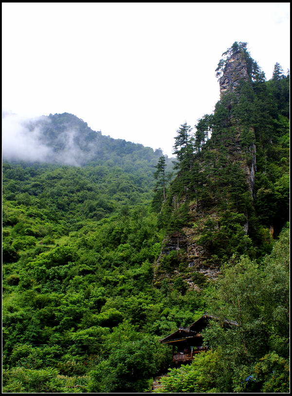 险峰人家 摄影 天涯独行客