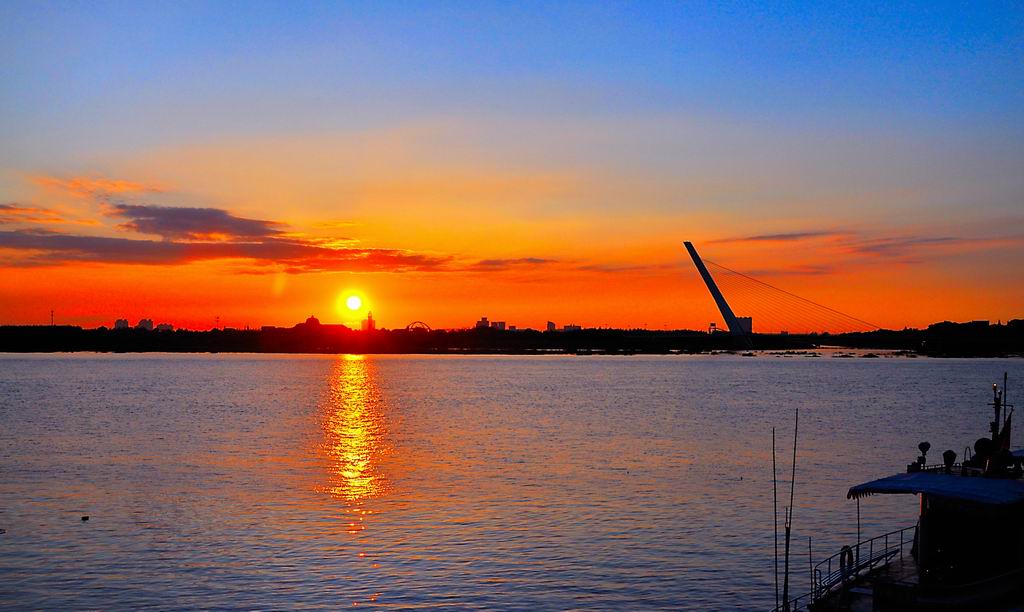 夕阳下的太阳桥 摄影 夕阳颂影