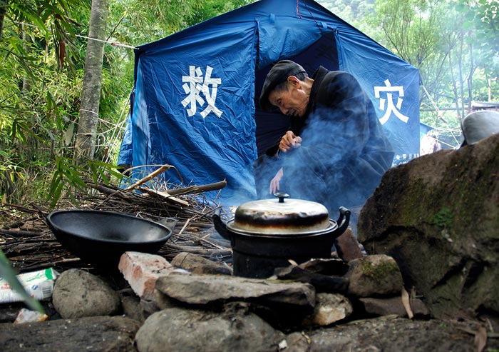 灾后的日子 摄影 过山龙