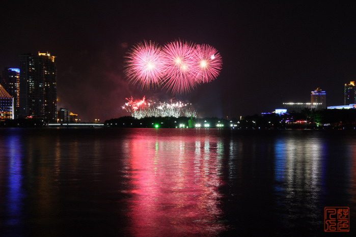 烟花之夜2 摄影 好色凡人