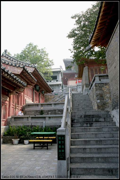 深山藏古寺 摄影 浩漠孤烟