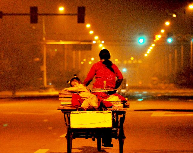 夜市散罢 摄影 康慨