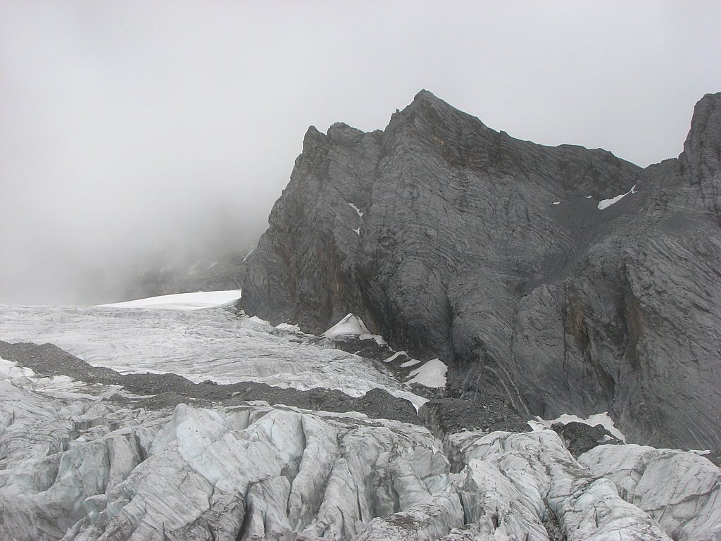 巅峰与冰川 摄影 巴特