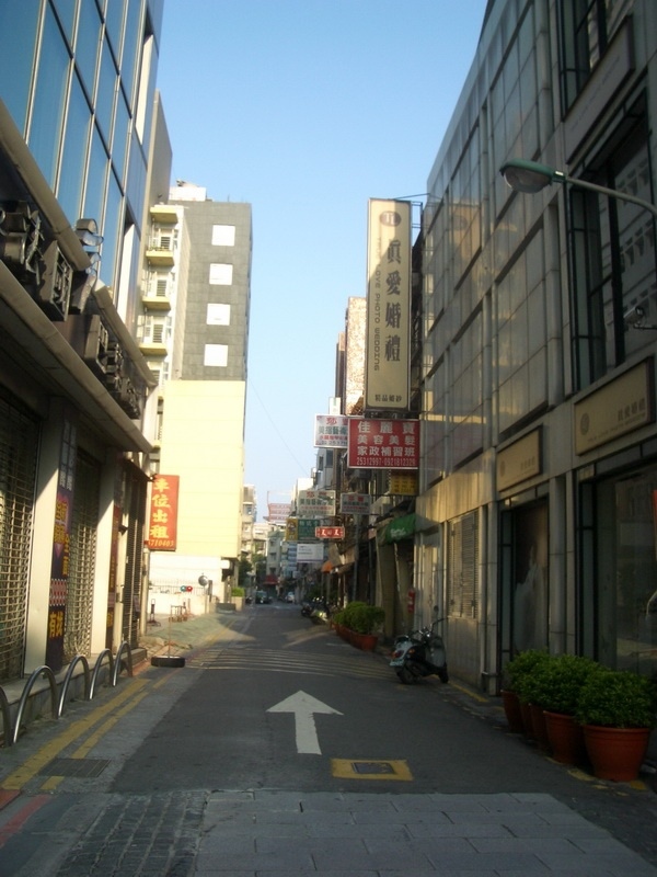 清晨的台湾街景 摄影 与月同辉
