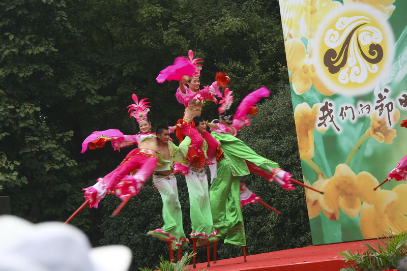 高蹺艺术 摄影 勤学