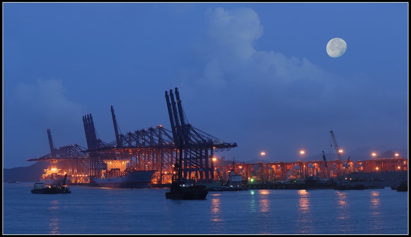 深圳盐田港夜色 摄影 流动的光影