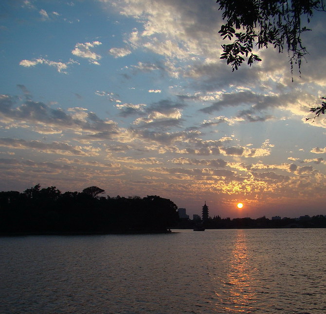 夕照南湖 摄影 江南板桥文