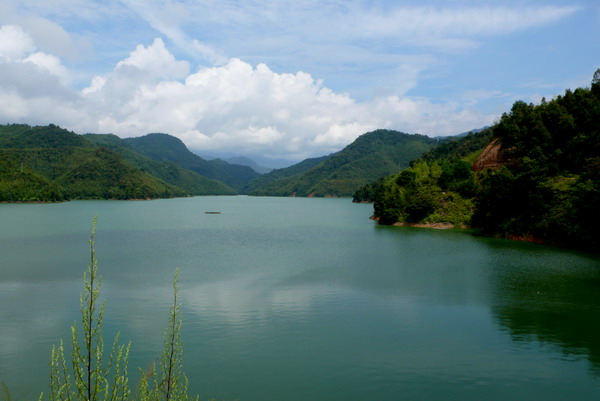 碧水蓝天 摄影 小河淌水