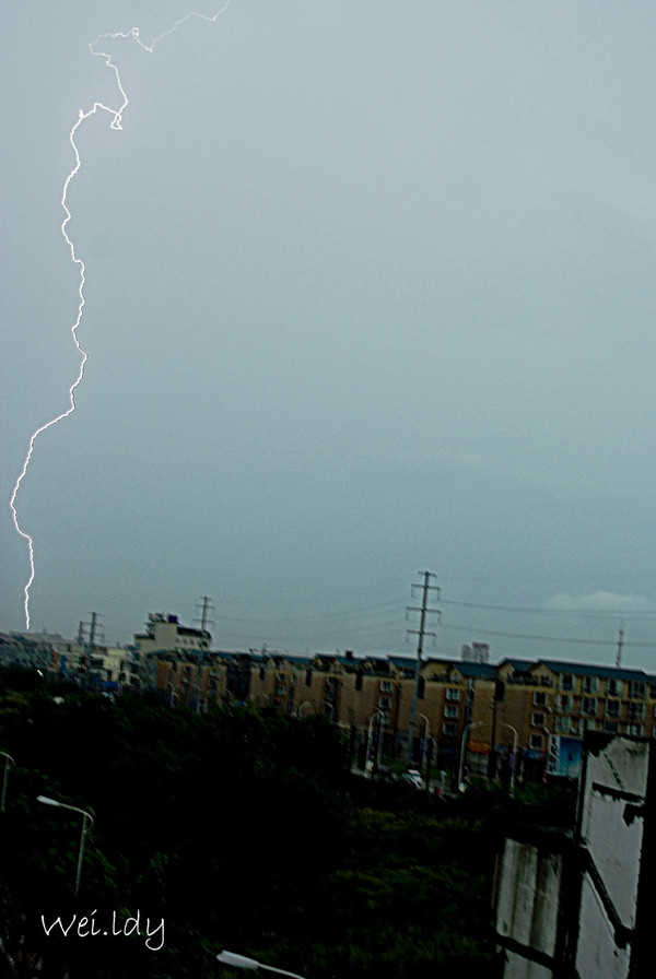 雷击 摄影 tbw