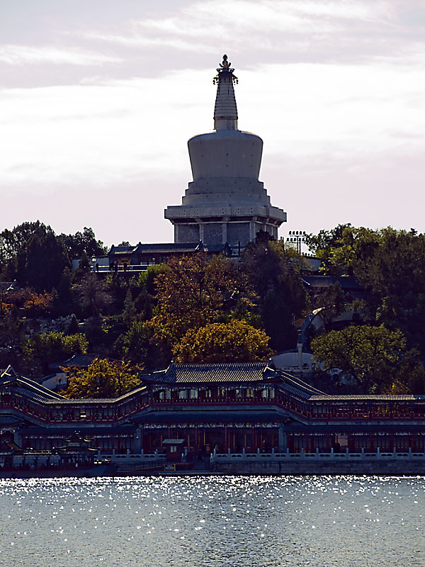 北海白塔 摄影 姚顺