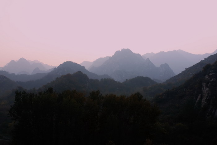 暮色苍茫莽群山 摄影 风飘絮