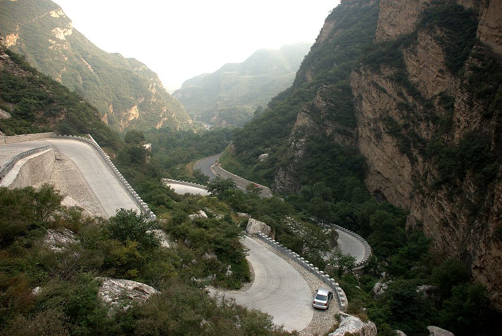 盘山公路 摄影 邊緣