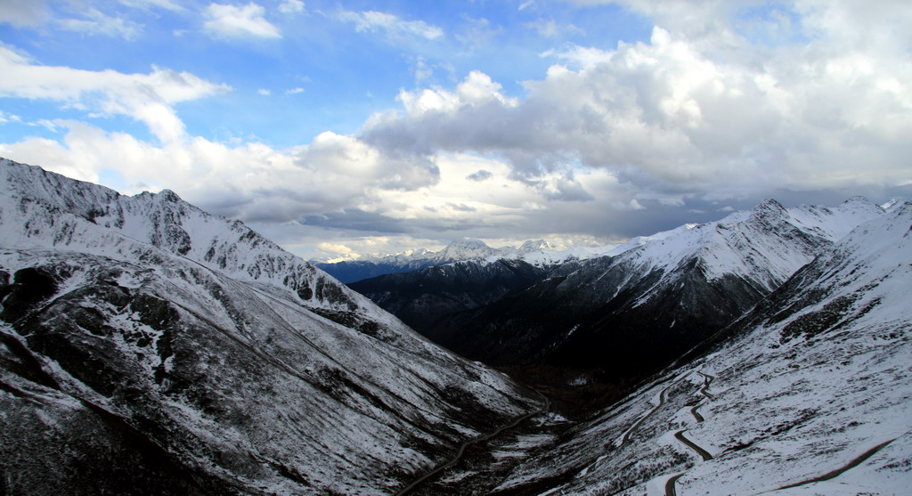 雅克夏雪山群 摄影 风车车