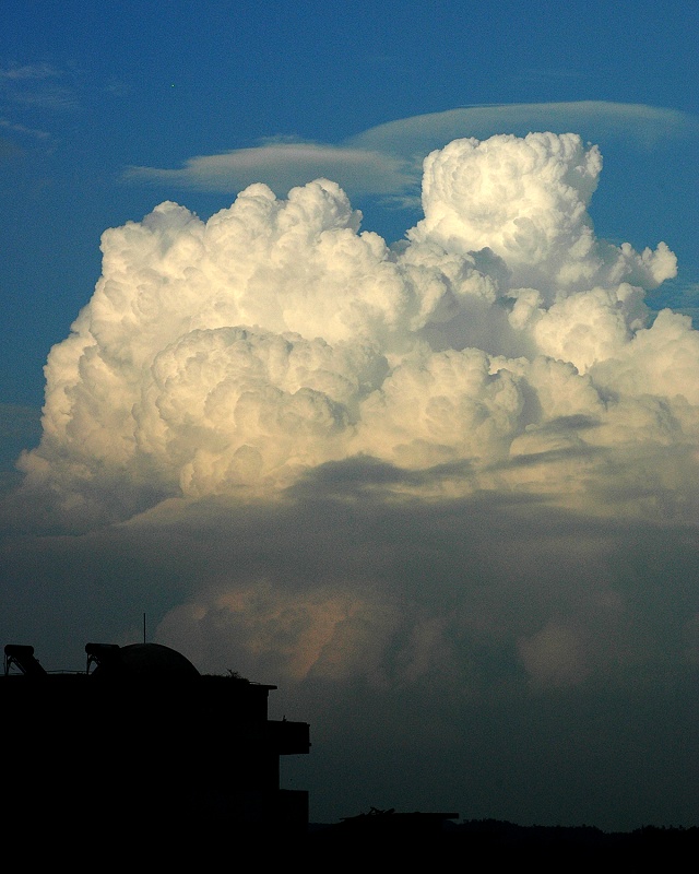 雨后的云 摄影 孤日夕阳