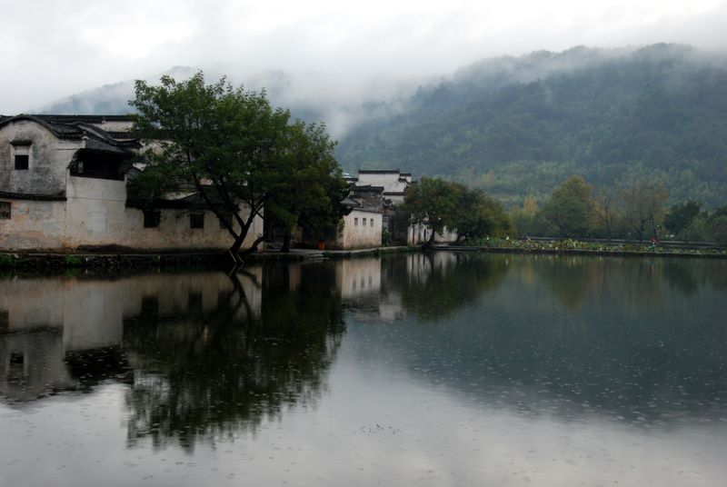 煙雨宏村 摄影 难得胡涂