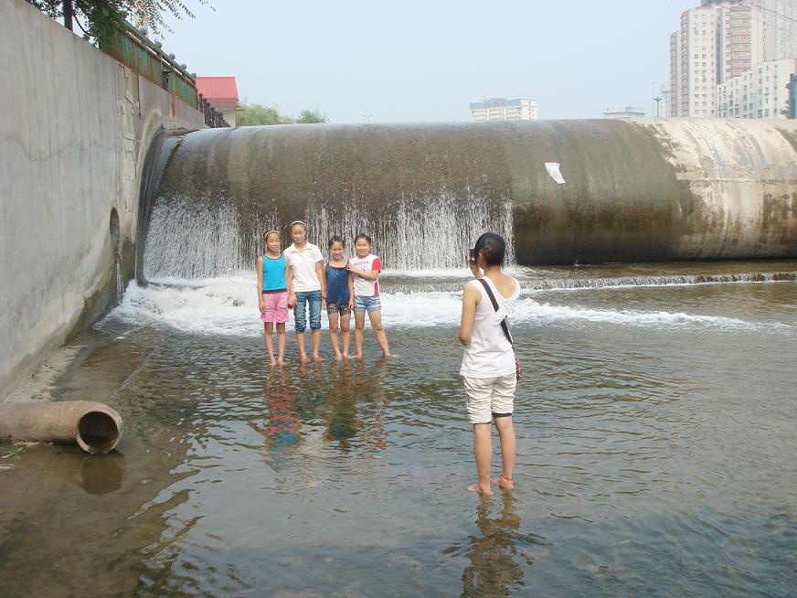 一二三，拍 摄影 涉水寻湖