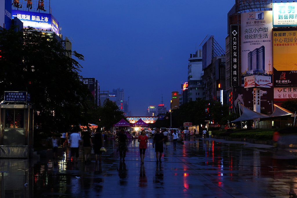 雨后黄昏的岳阳街头 摄影 洞庭渔人