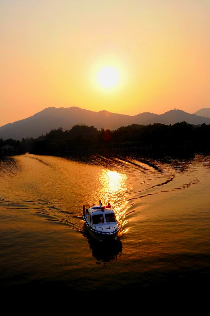 夕阳之舟 摄影 夕阳颂影