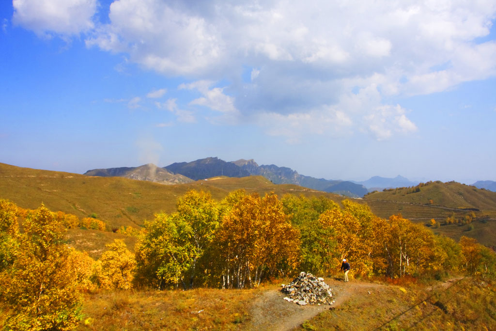 秋日登山 摄影 白岩