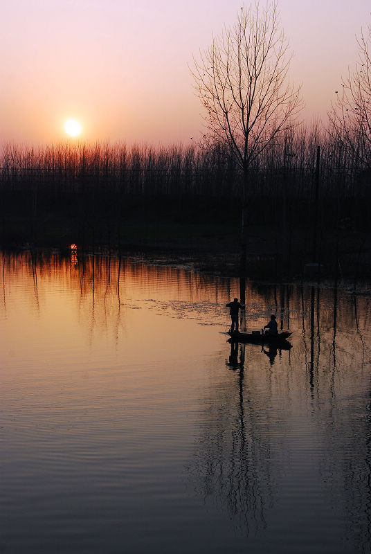 夕阳下的湖畔 摄影 智者-巧思