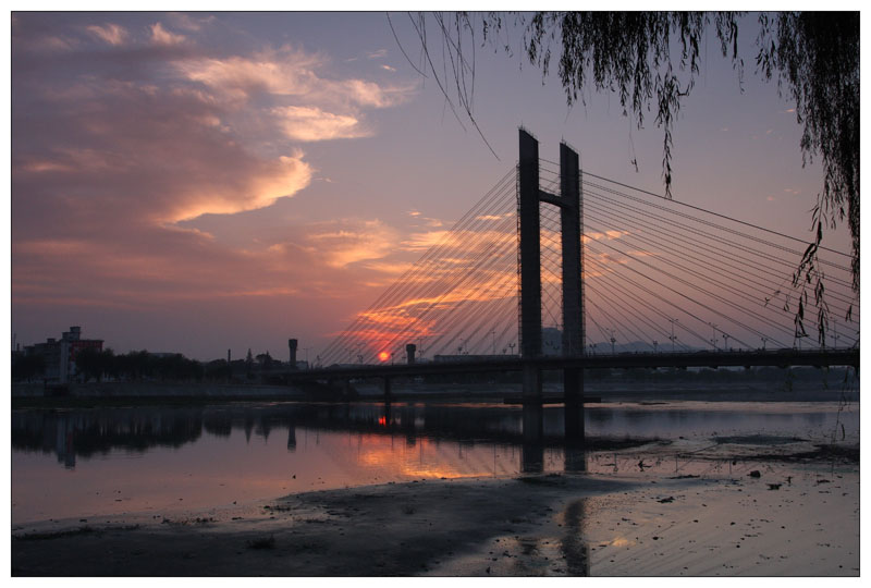 夕阳下的桥 摄影 雨好