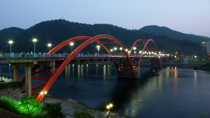 新安江夜景 摄影 烂柯山