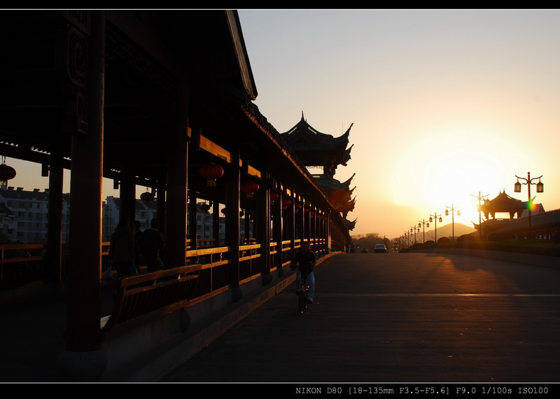 廊桥夕照 摄影 雪影越风