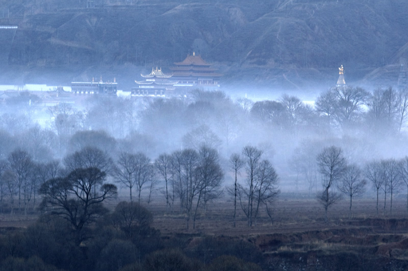 寺院晨曦 摄影 腊月在线