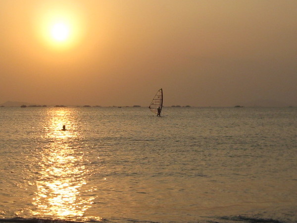 日落，大海，帆船 摄影 yukichien