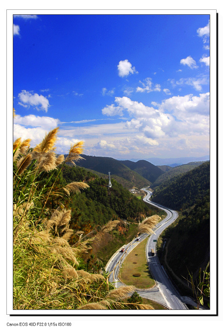 云岭高速公路 摄影 秋荷聽雨