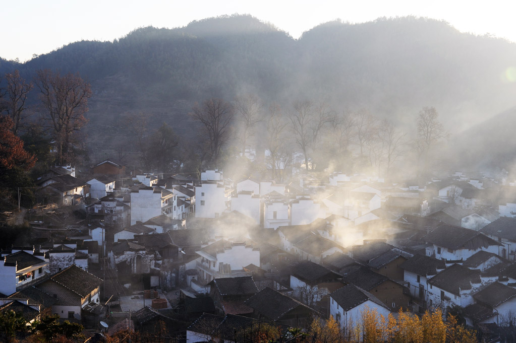 山村炊烟 摄影 驿路梨花