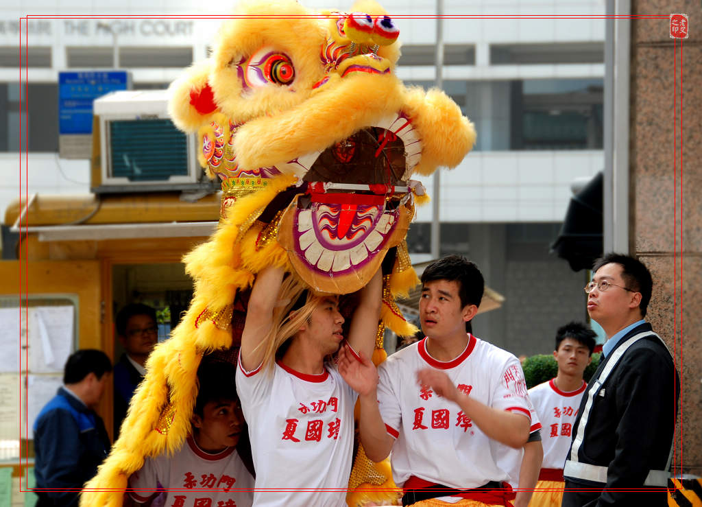 初春狮吼兆丰年 摄影 老艾