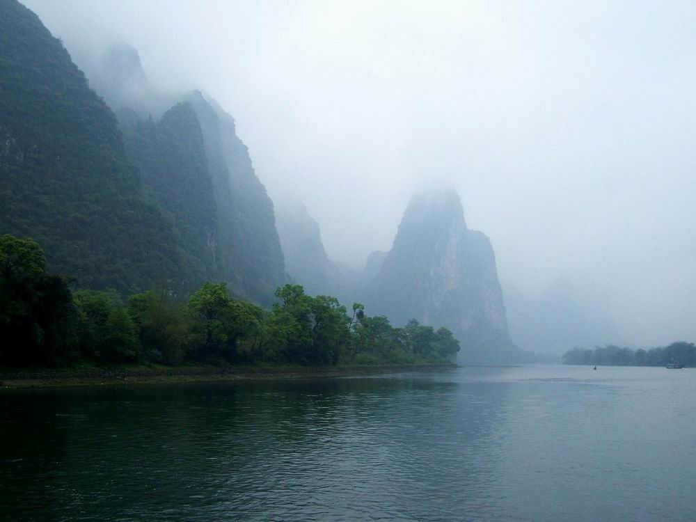 雨中漓江 摄影 风中的羽毛