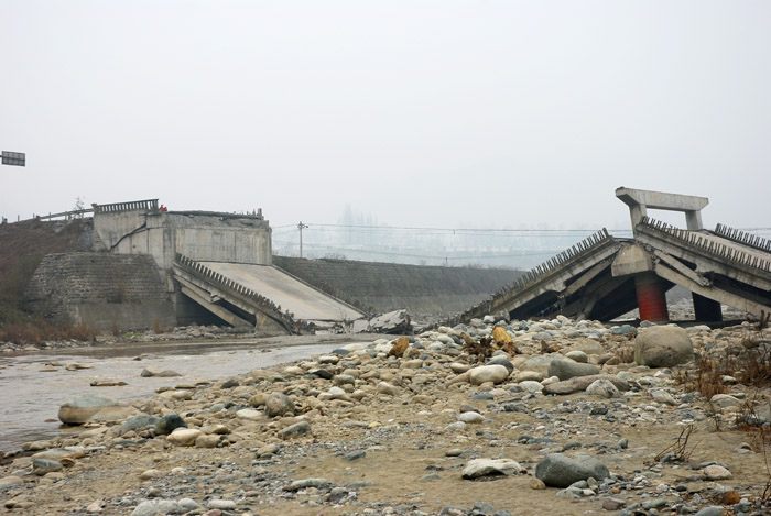 地震遗址 摄影 peterluonan