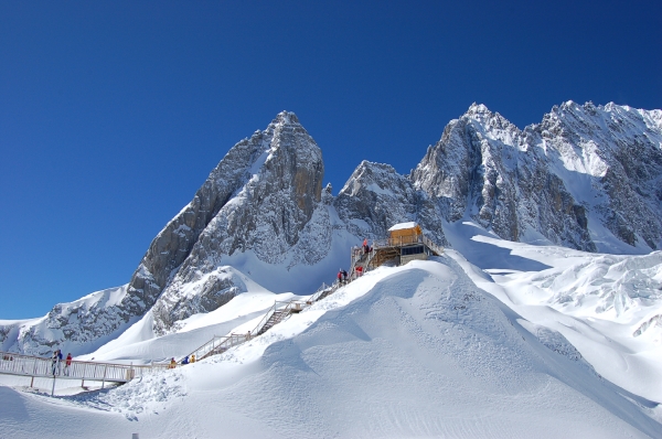 玉龙雪山 摄影 信天游镜