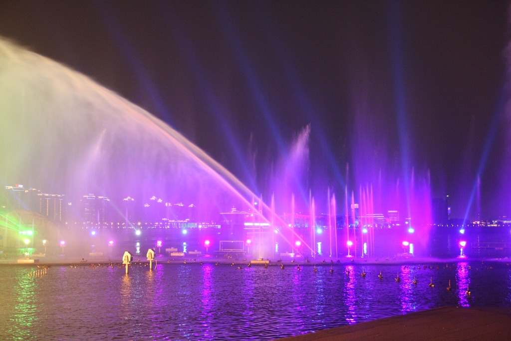 苏州金鸡湖夜景 摄影 周遍天下