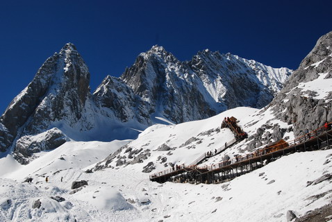 玉龙雪山 摄影 石峰子