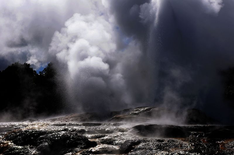 新西兰掠影20：活火山A（请点大图） 摄影 色谷饥仙