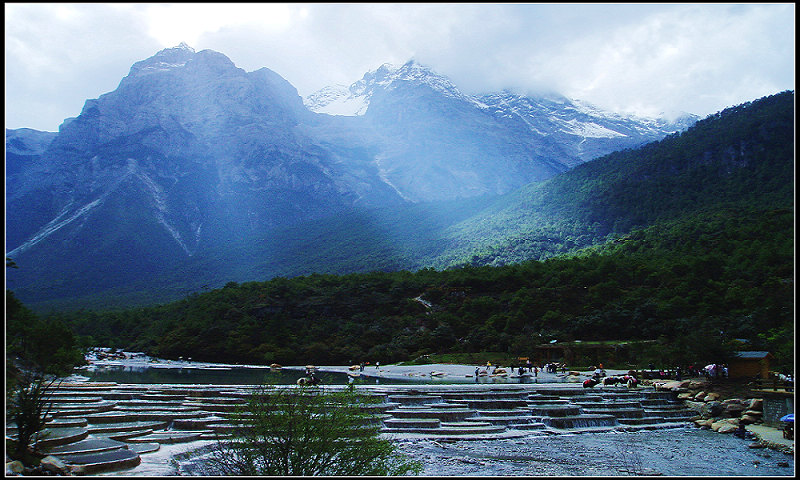 阳光  雪山 流水 摄影 目目佳佳