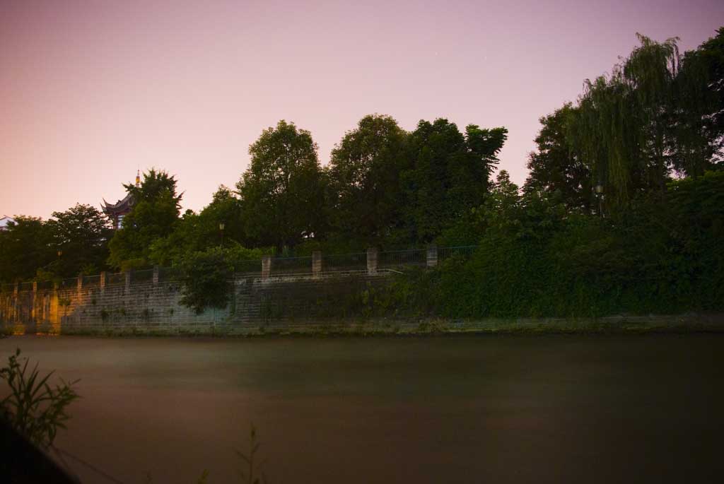 河岸.夜 摄影 外套