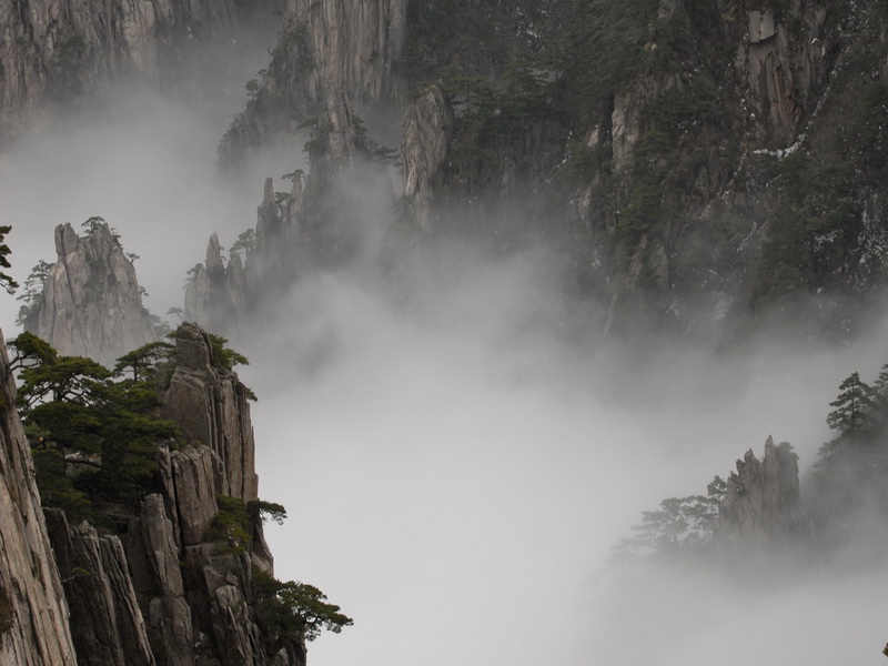 山色空蒙 摄影 雅俗