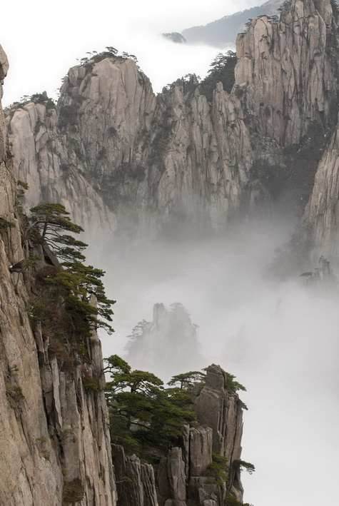 山色空蒙 摄影 雅俗