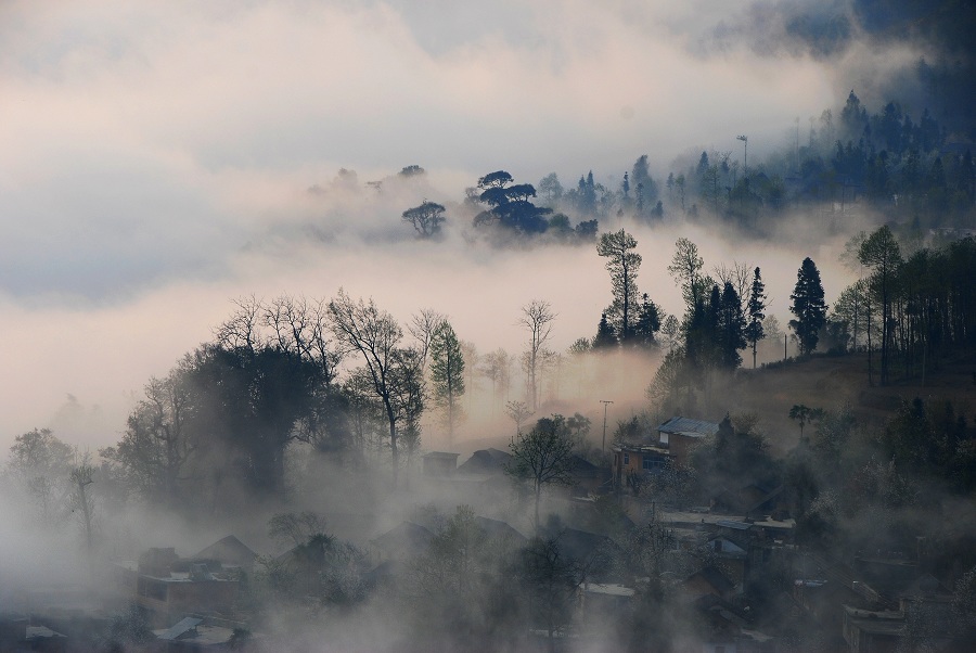 迷幻山村 摄影 山枣