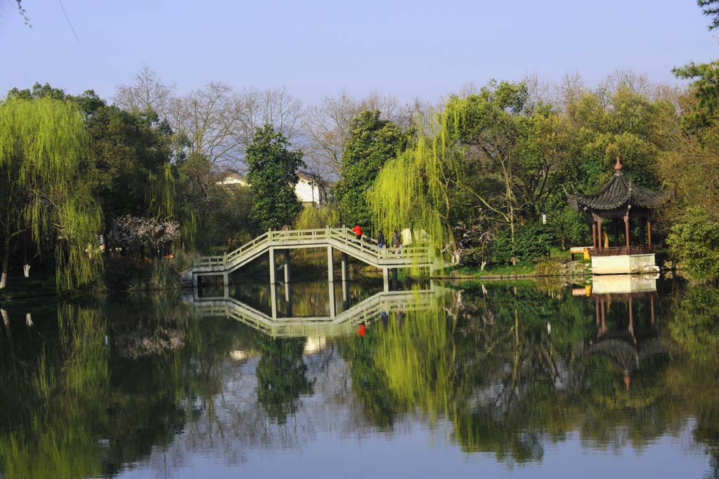 春到西湖 摄影 驿路梨花